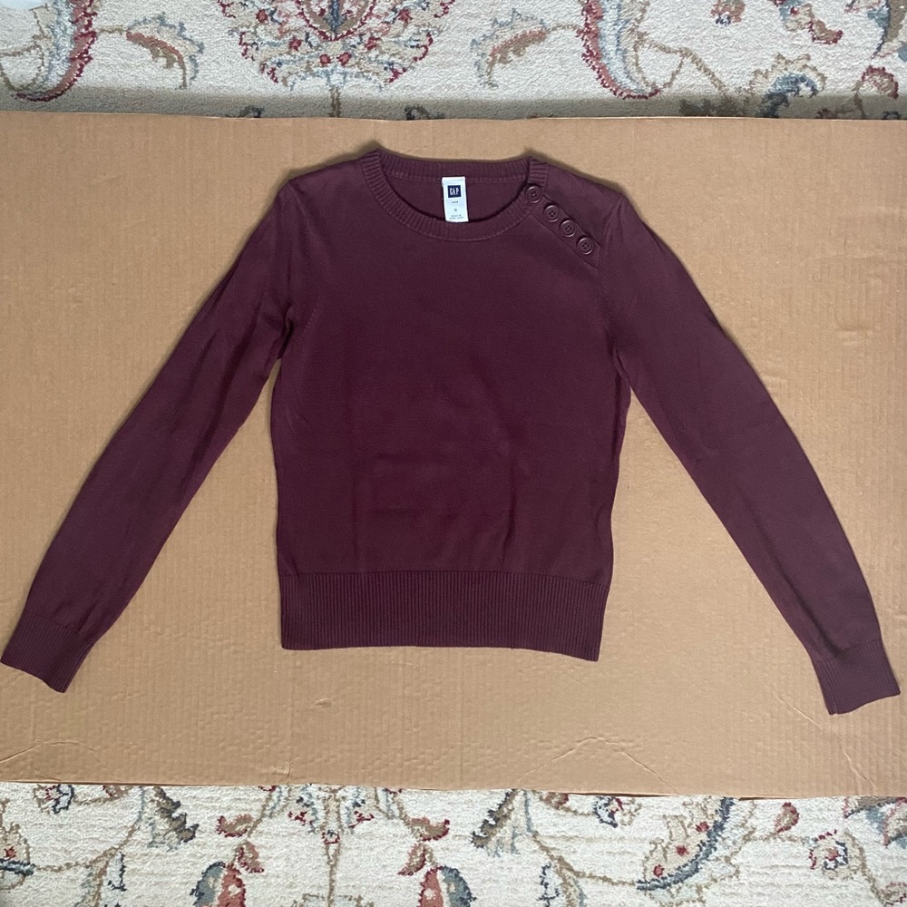 Gap Crew Neck Sweater, Size Small, Amethyst, Shoulder Button Detail Crew…